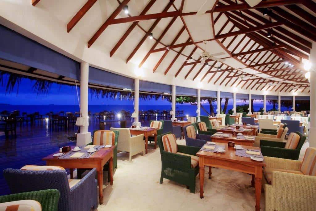 restaurants-restaurants
