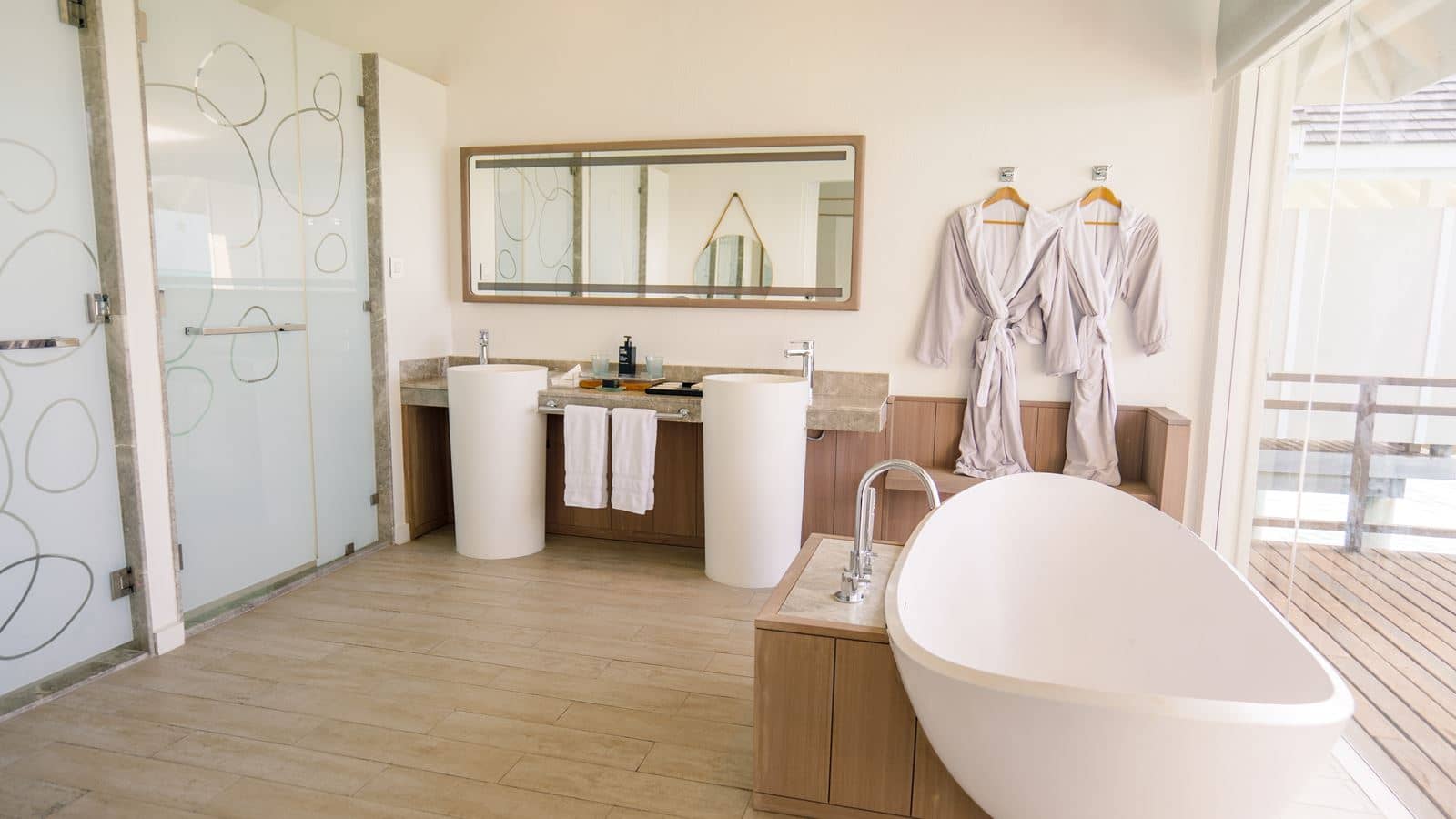 rooms-water-villa