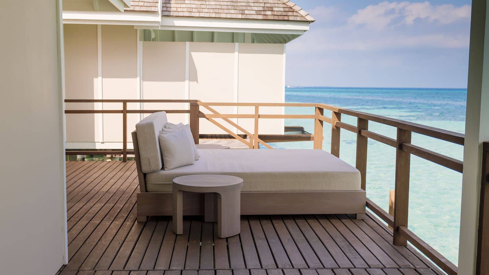 rooms-water-villa