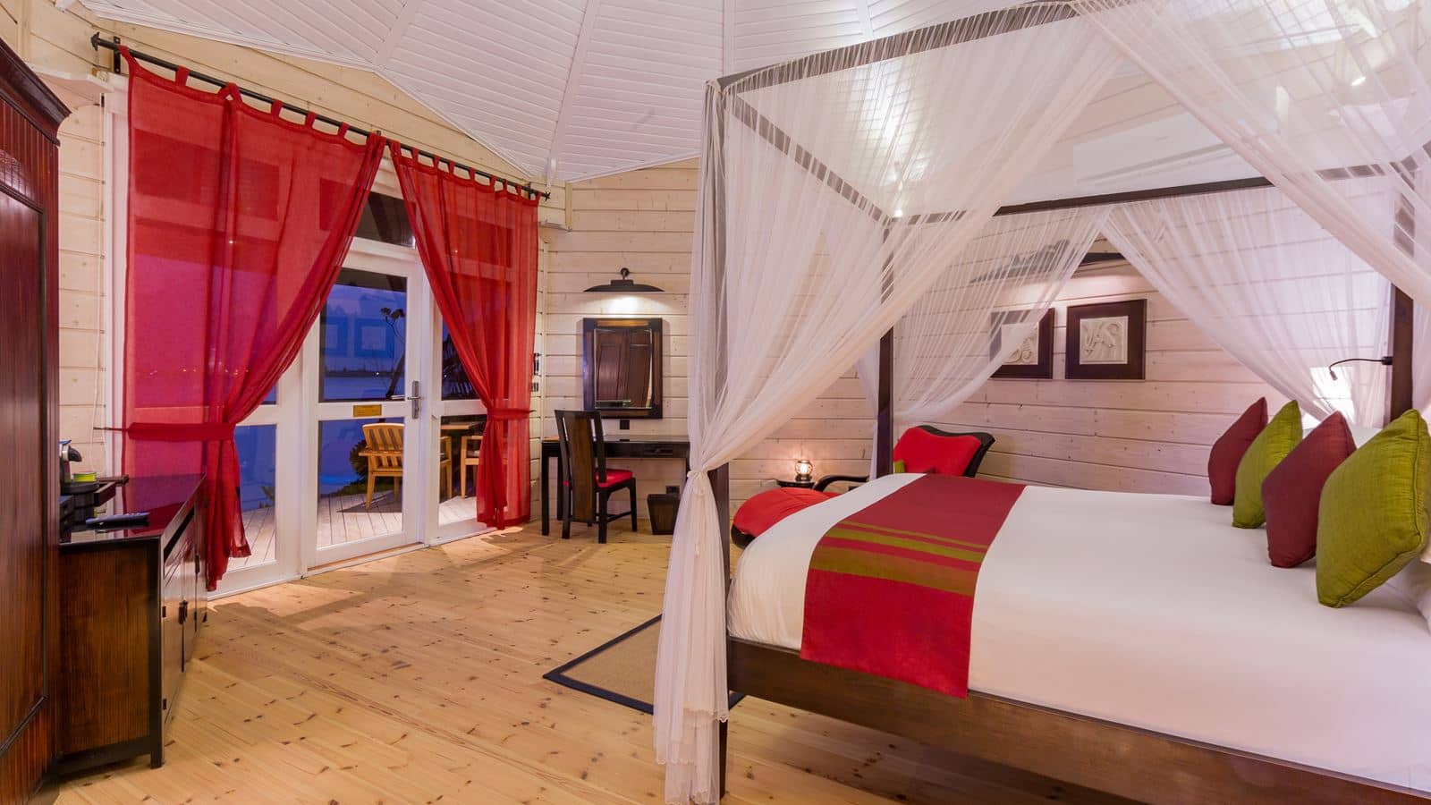 rooms-beach-villa
