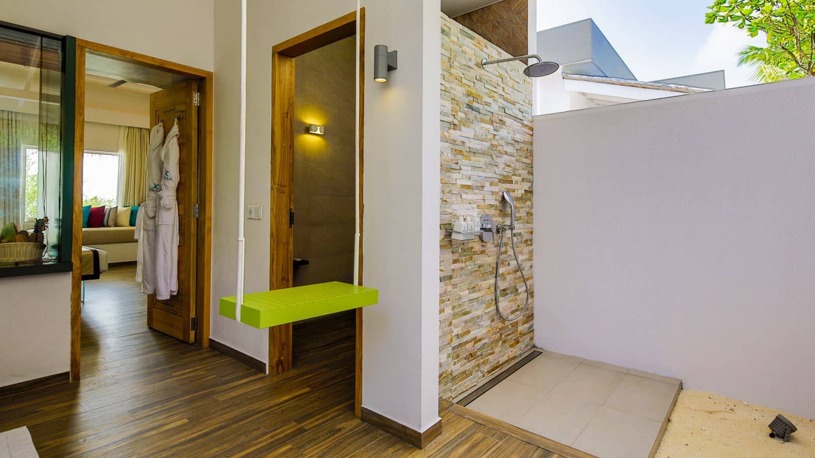 rooms-family-beach-villa