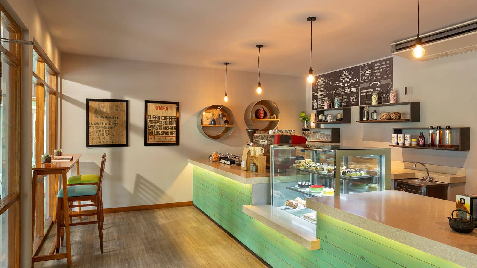 restaurants-cafe