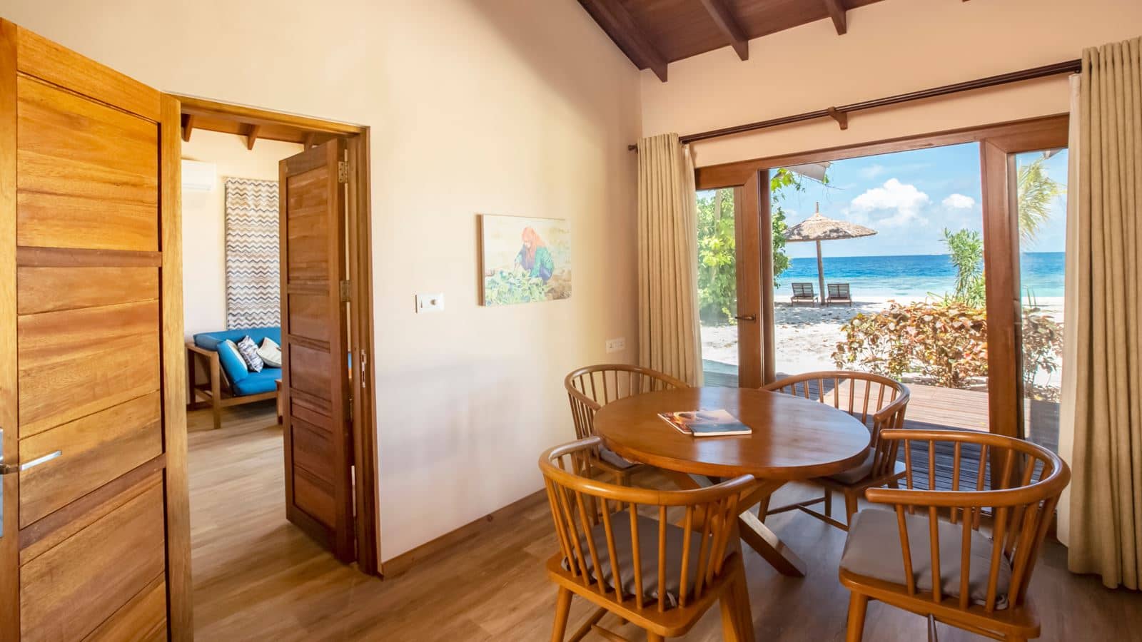 rooms-deluxe-two-bedroom-beach-suite