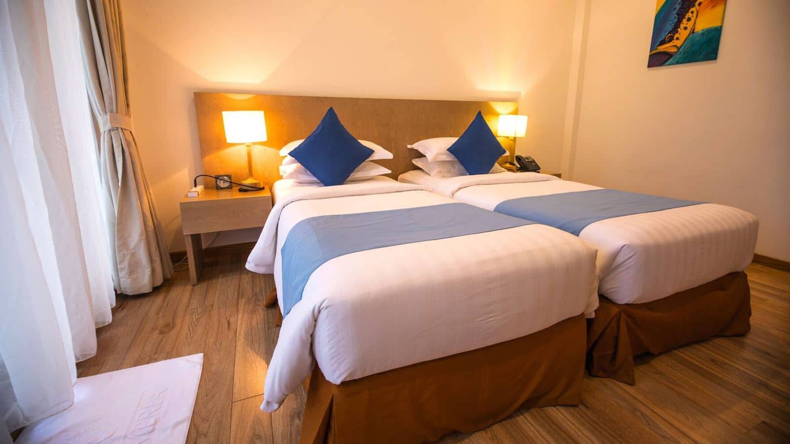 rooms-standard-room