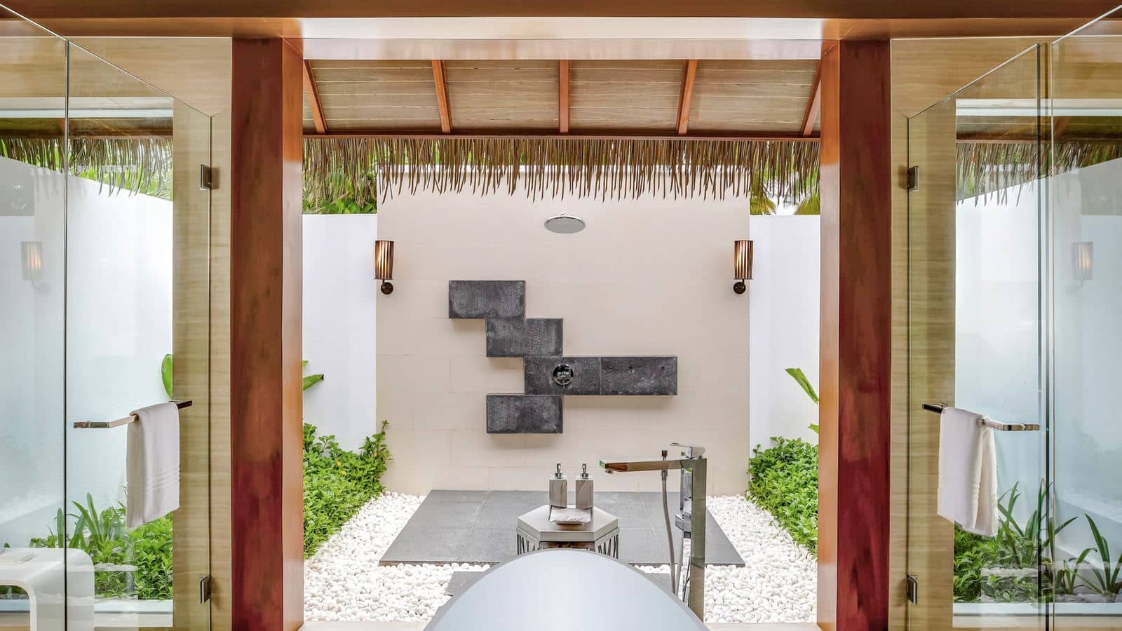 rooms-beach-villa