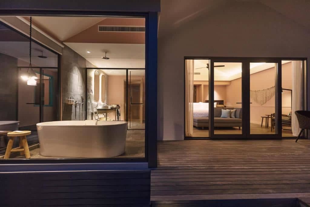 rooms-over-water-villa-with-pool