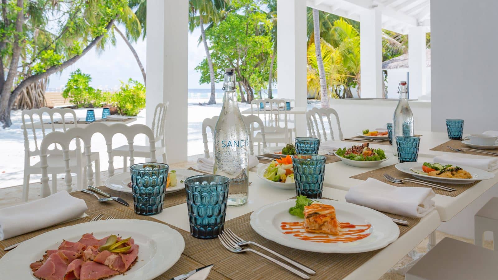 restaurants-restaurants