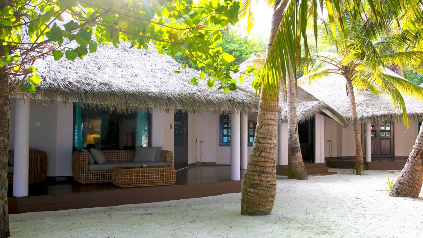 rooms-beach-villa