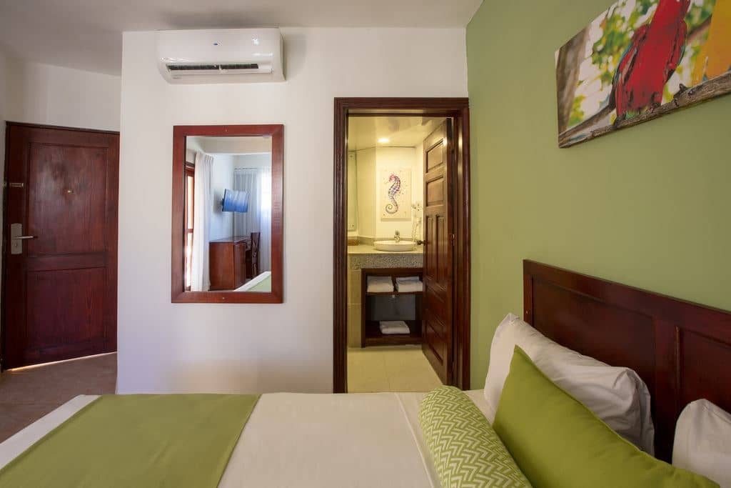 rooms-double-standard-room