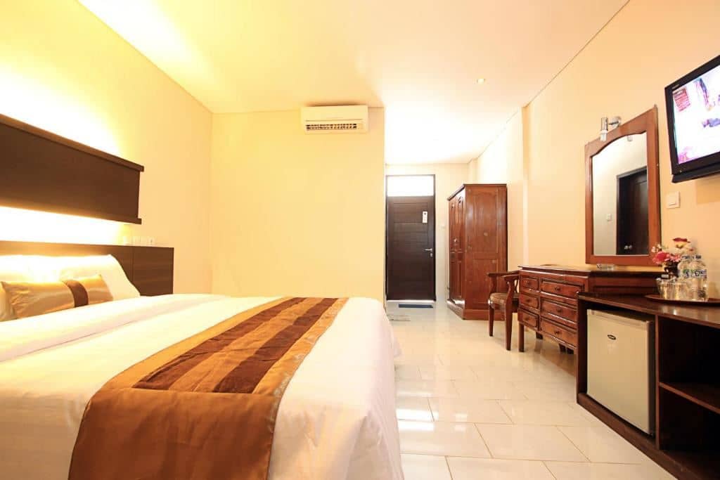 rooms-superior-room