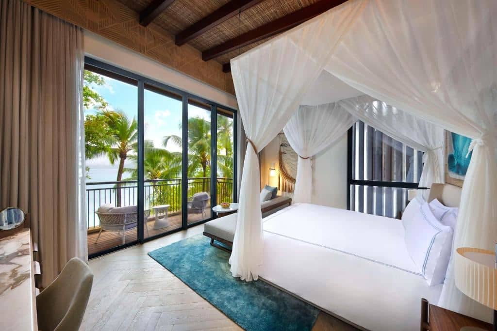 rooms-one-bedroom-with-ocean-view-suite