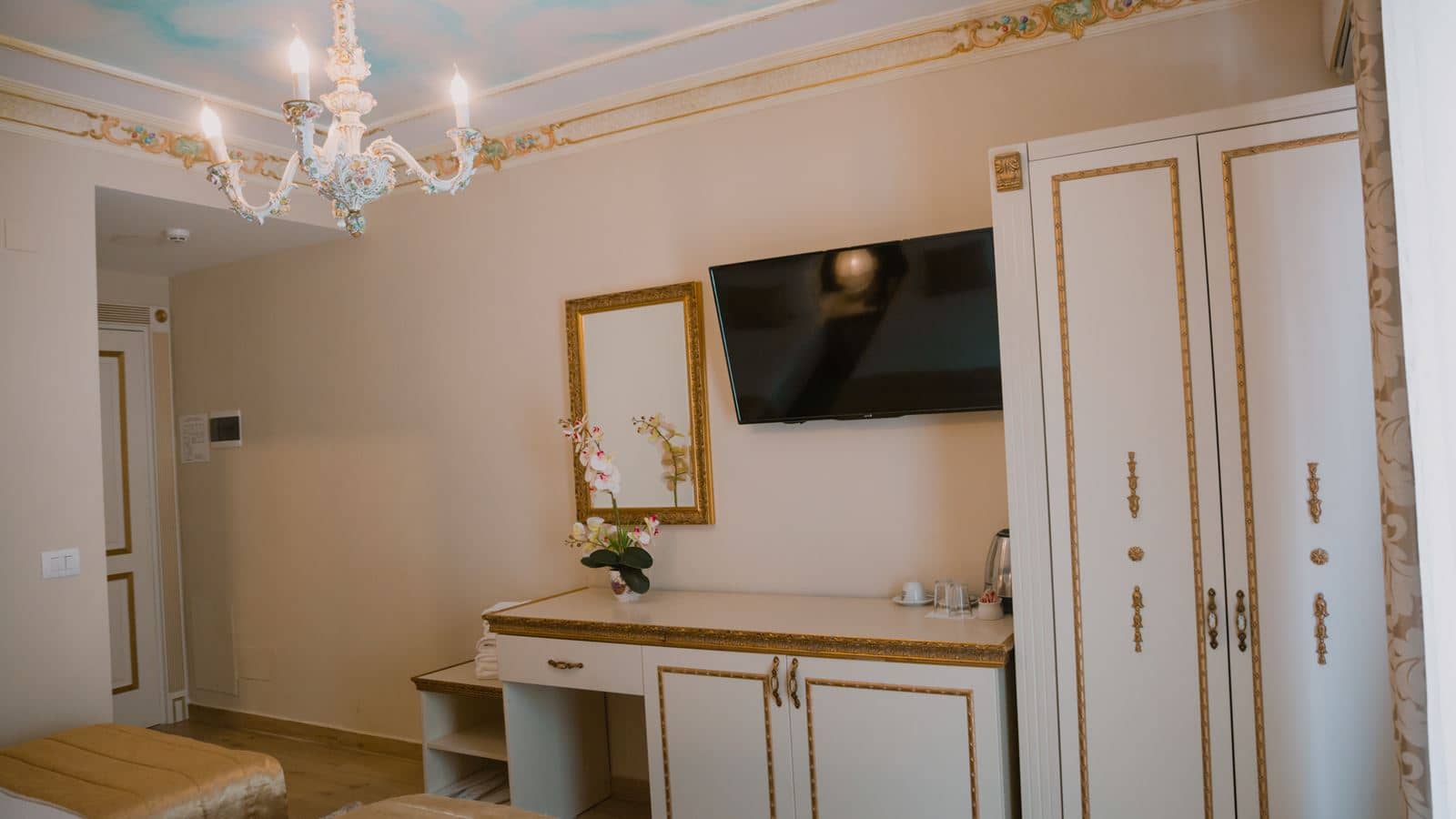 rooms-triple-standard-room