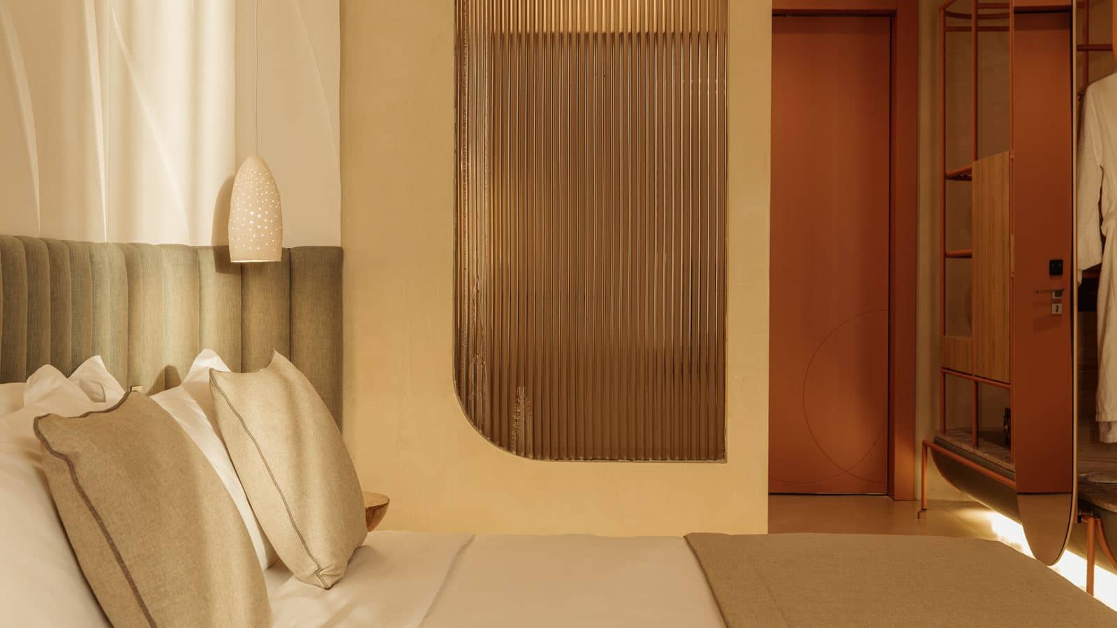 rooms-singleuse-standard-room-balcony
