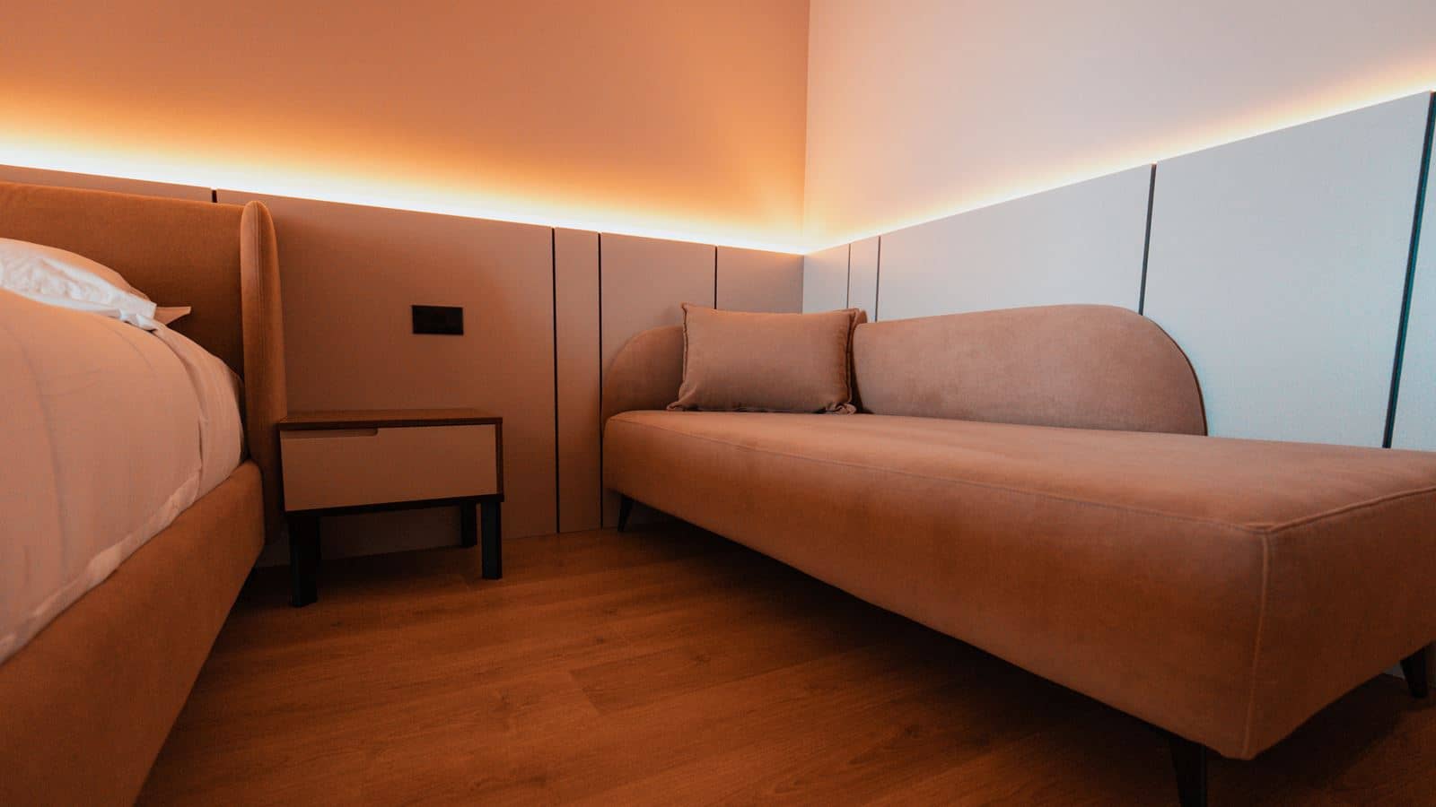 rooms-double-standard-room-balcony