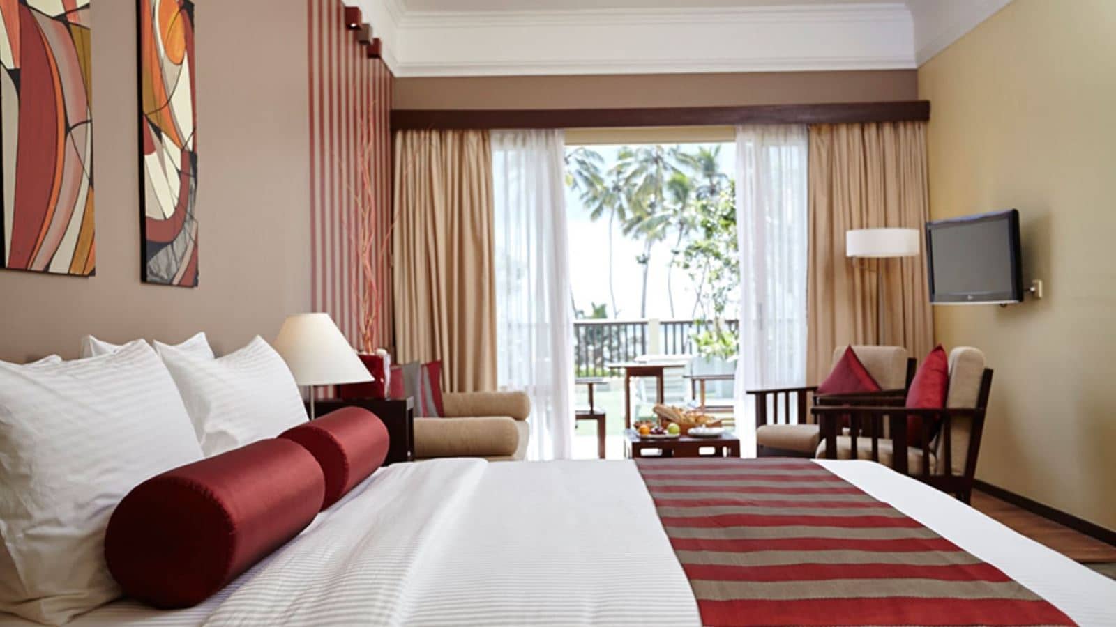 rooms-south-wing-classic-room