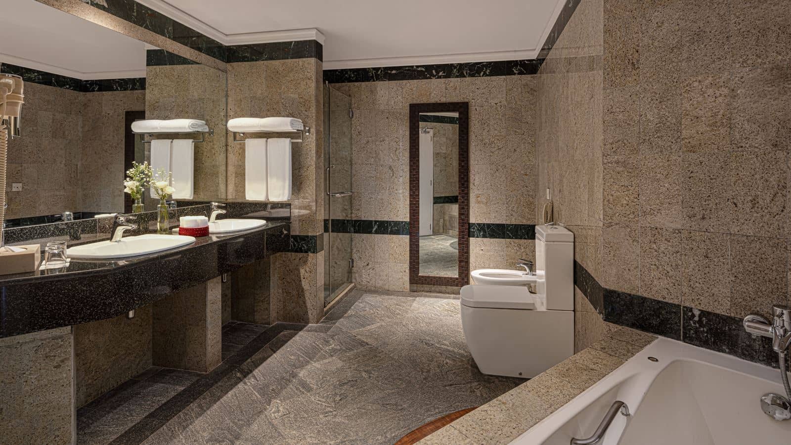 rooms-suite