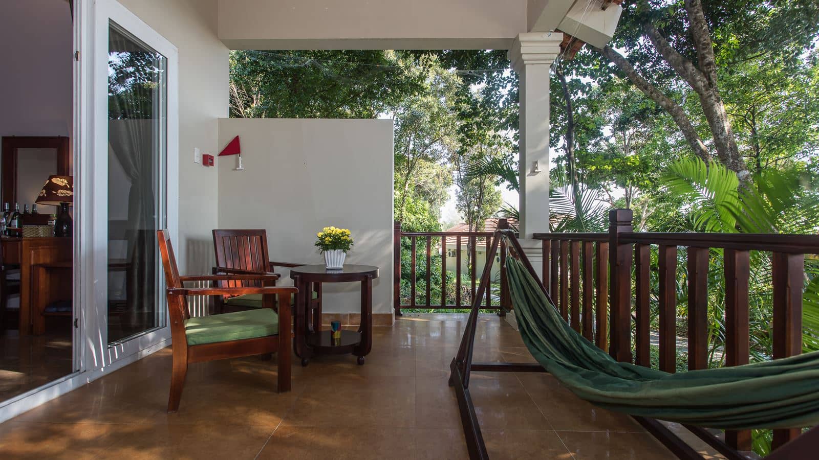 rooms-deluxe-seaview