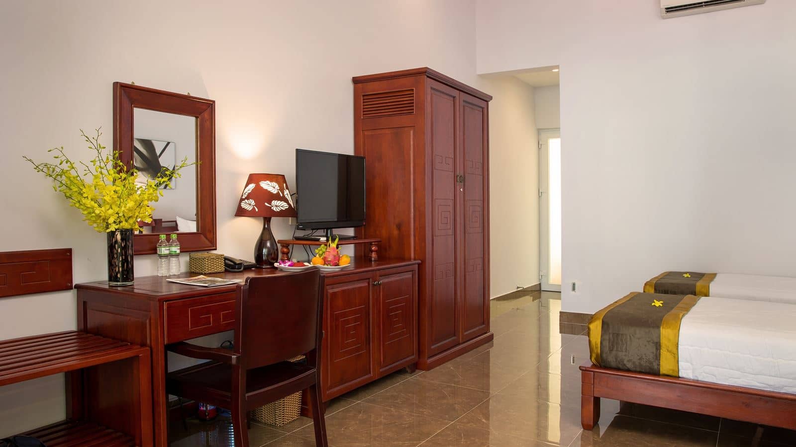 rooms-deluxe-gardenview