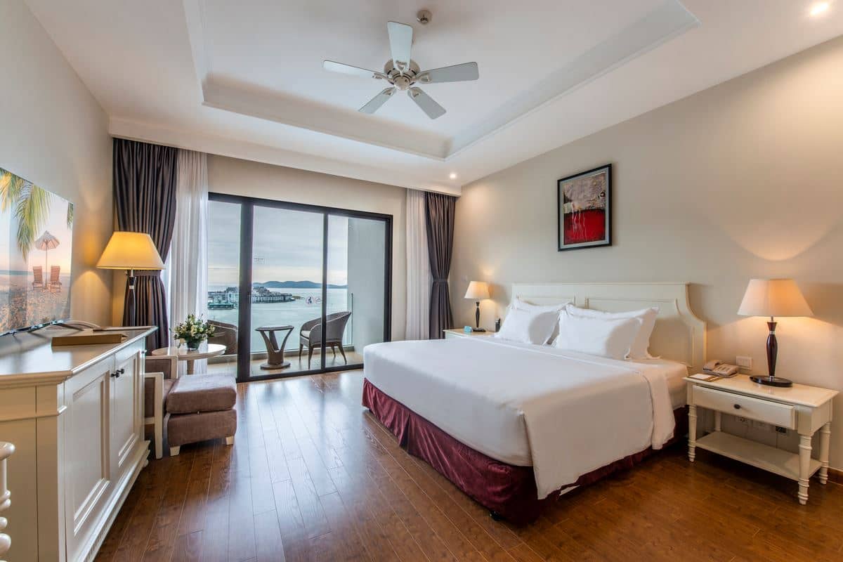 rooms-deluxe-ocean-view-child-without-extra-bed