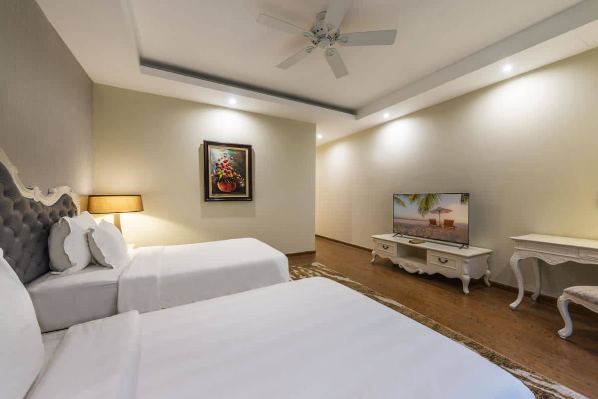 rooms-tropicana-villa-3-bedroom-beachfront-no-extra-bed