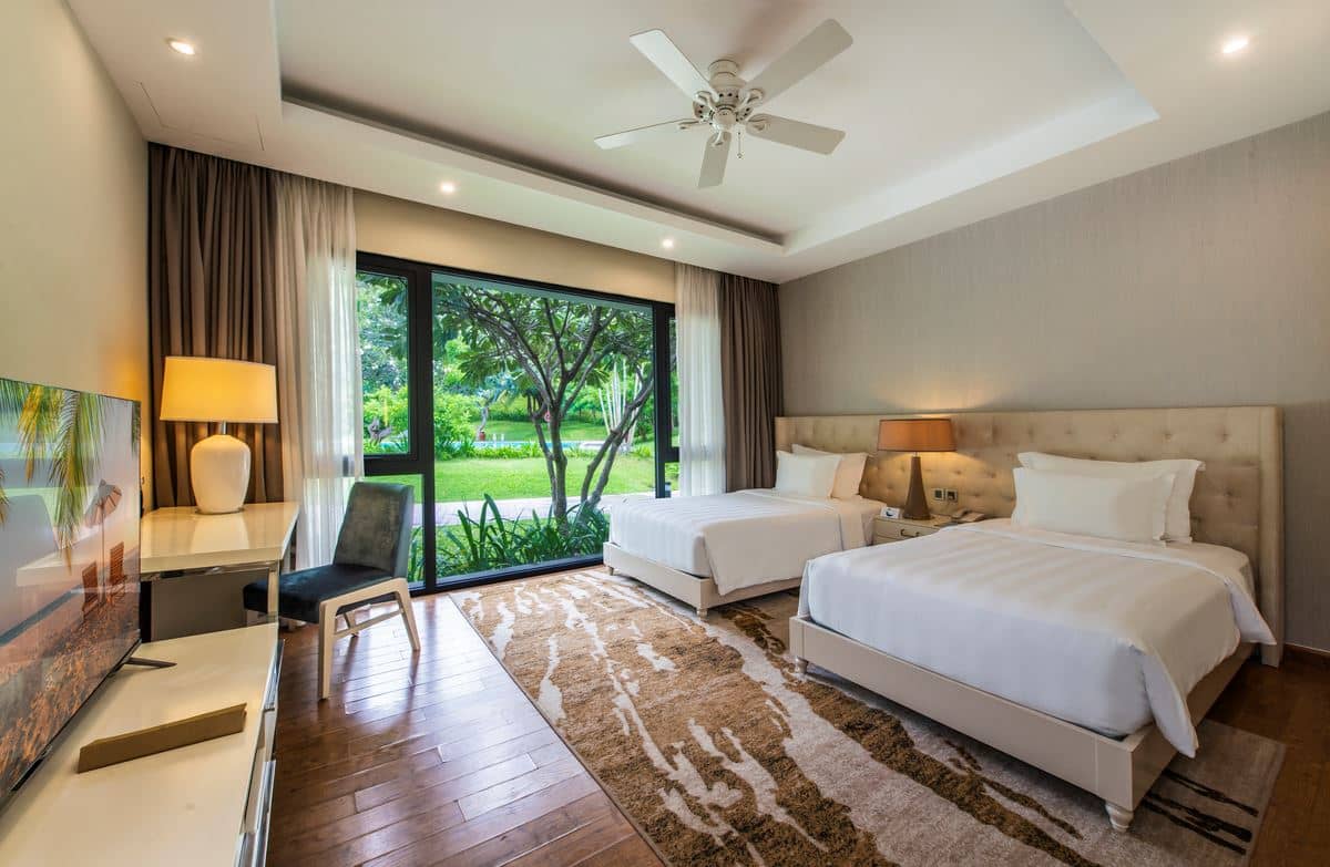 rooms-villa-3-bedroom-beachfront-no-extra-bed