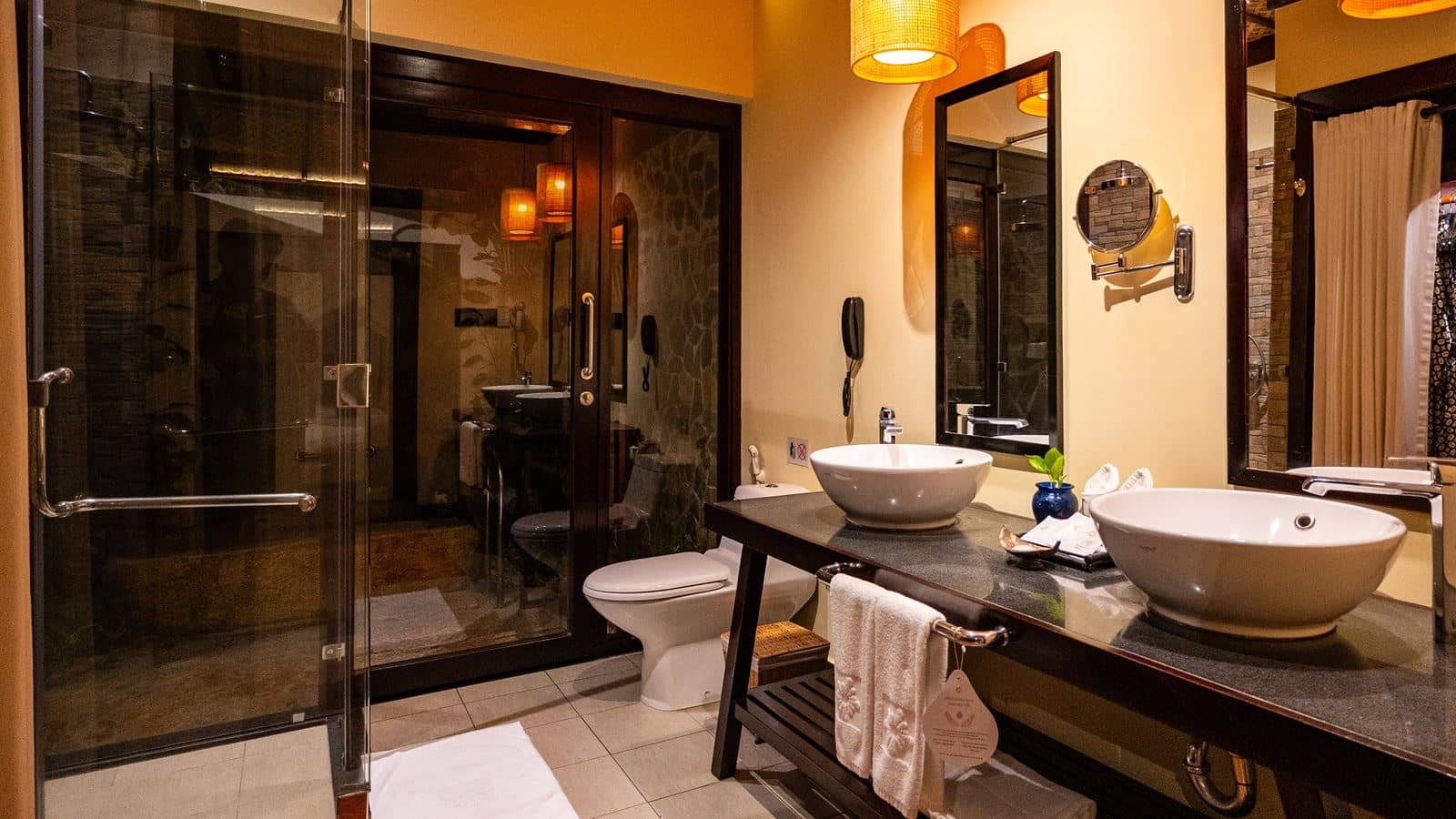 rooms-bungalow-gardenpool-view