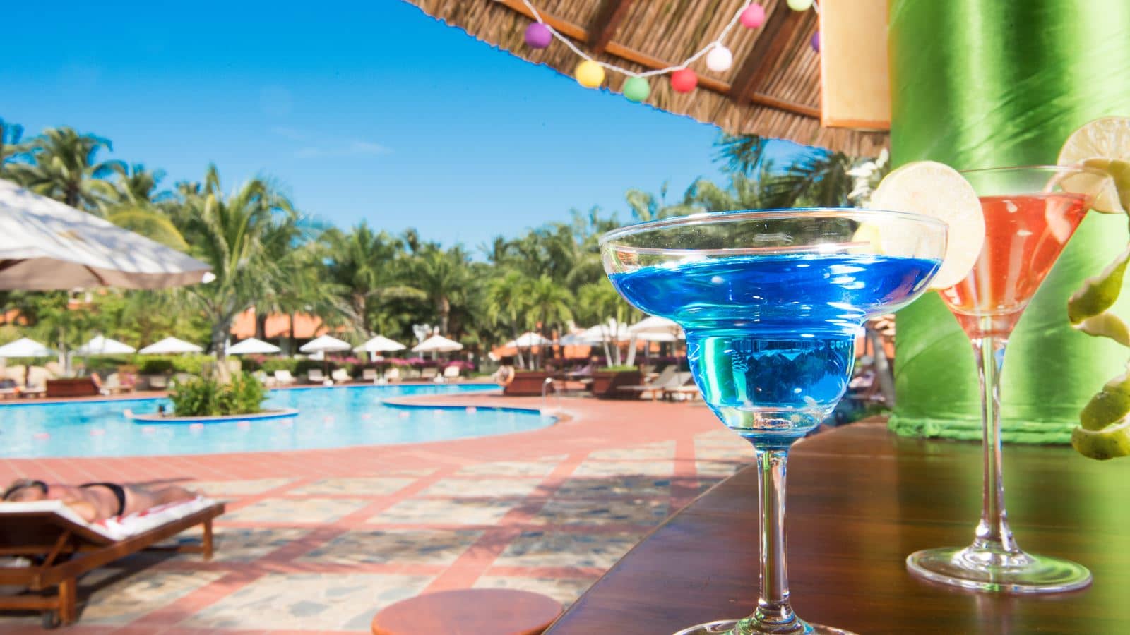 bars-beach-bar