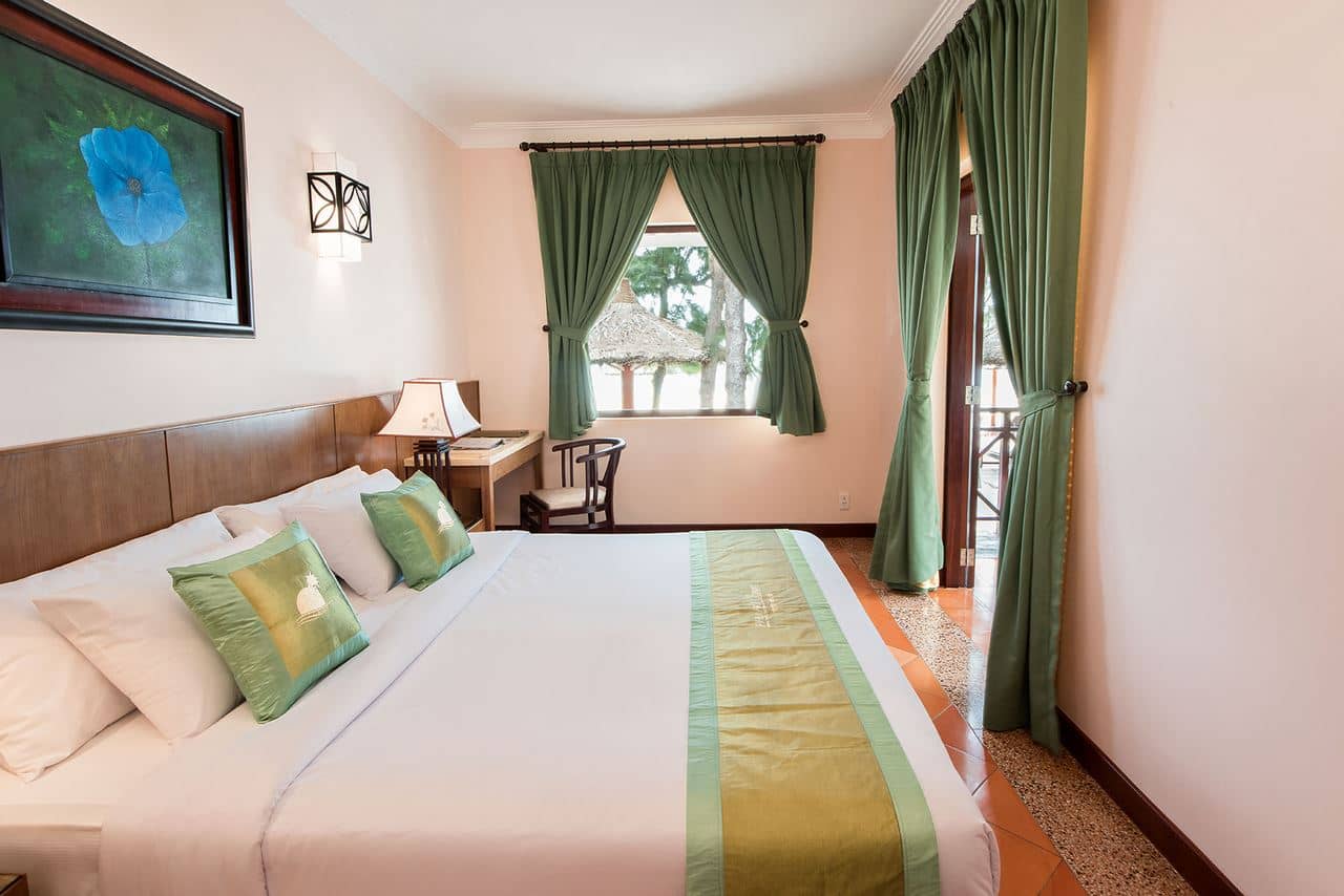 rooms-beachfront-villa-suite-child-without-extra-bed