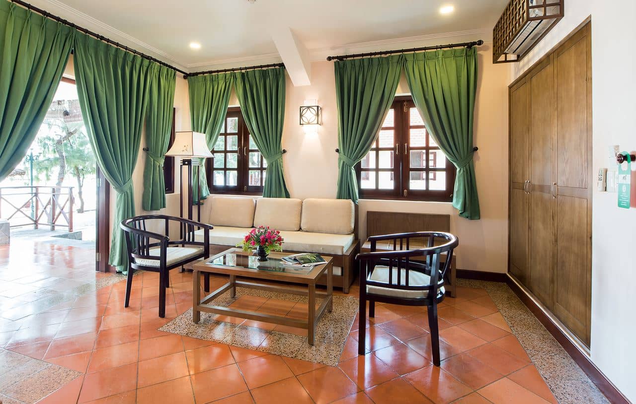 rooms-beachfront-villa-suite-child-without-extra-bed
