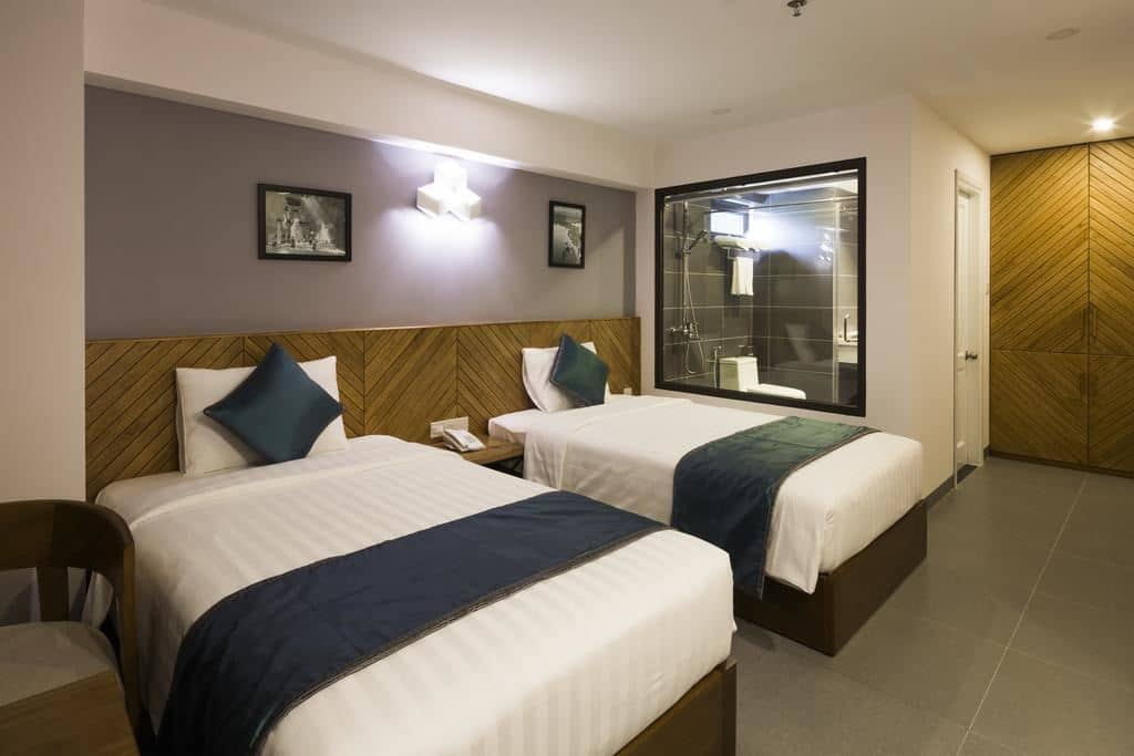 rooms-superior-city-view