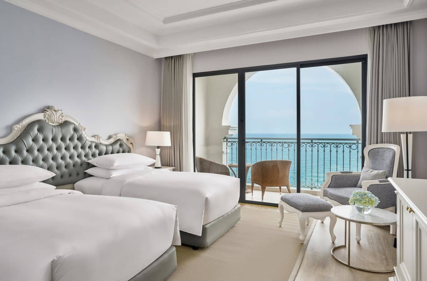 rooms-deluxe-ocean-view-child-without-extra-bed