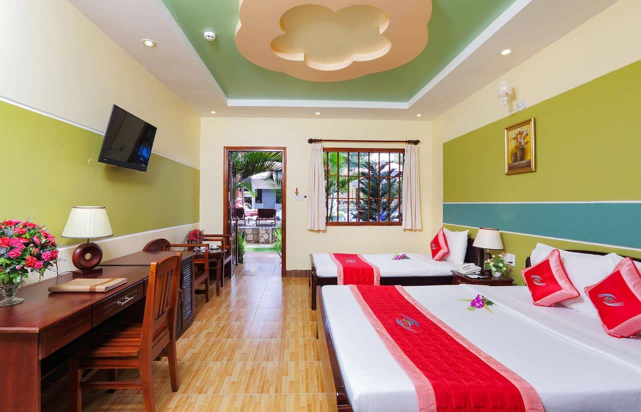 rooms-bungalow-pool-view-child-without-extra-bed