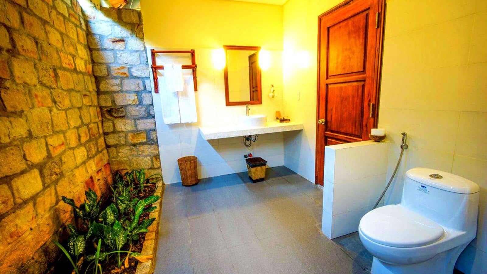 rooms-premier-bungalow-beachfront-with-terrace
