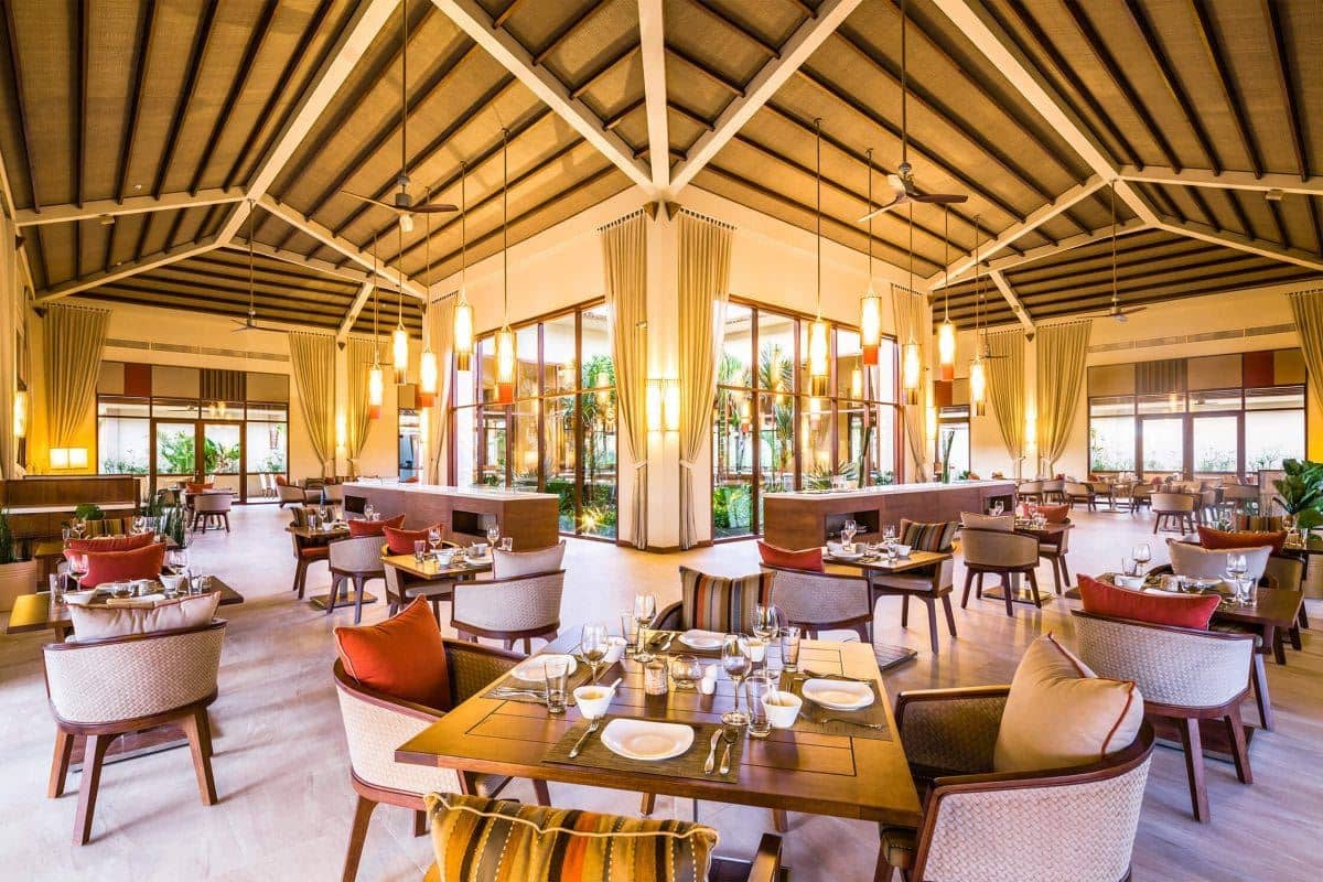 restaurants-secret-garden