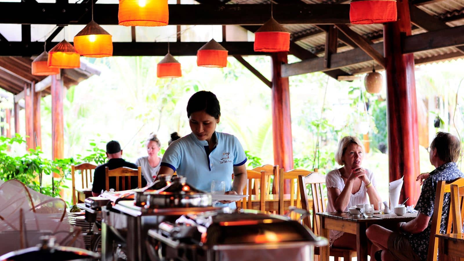 restaurants-la-casa-restaurant