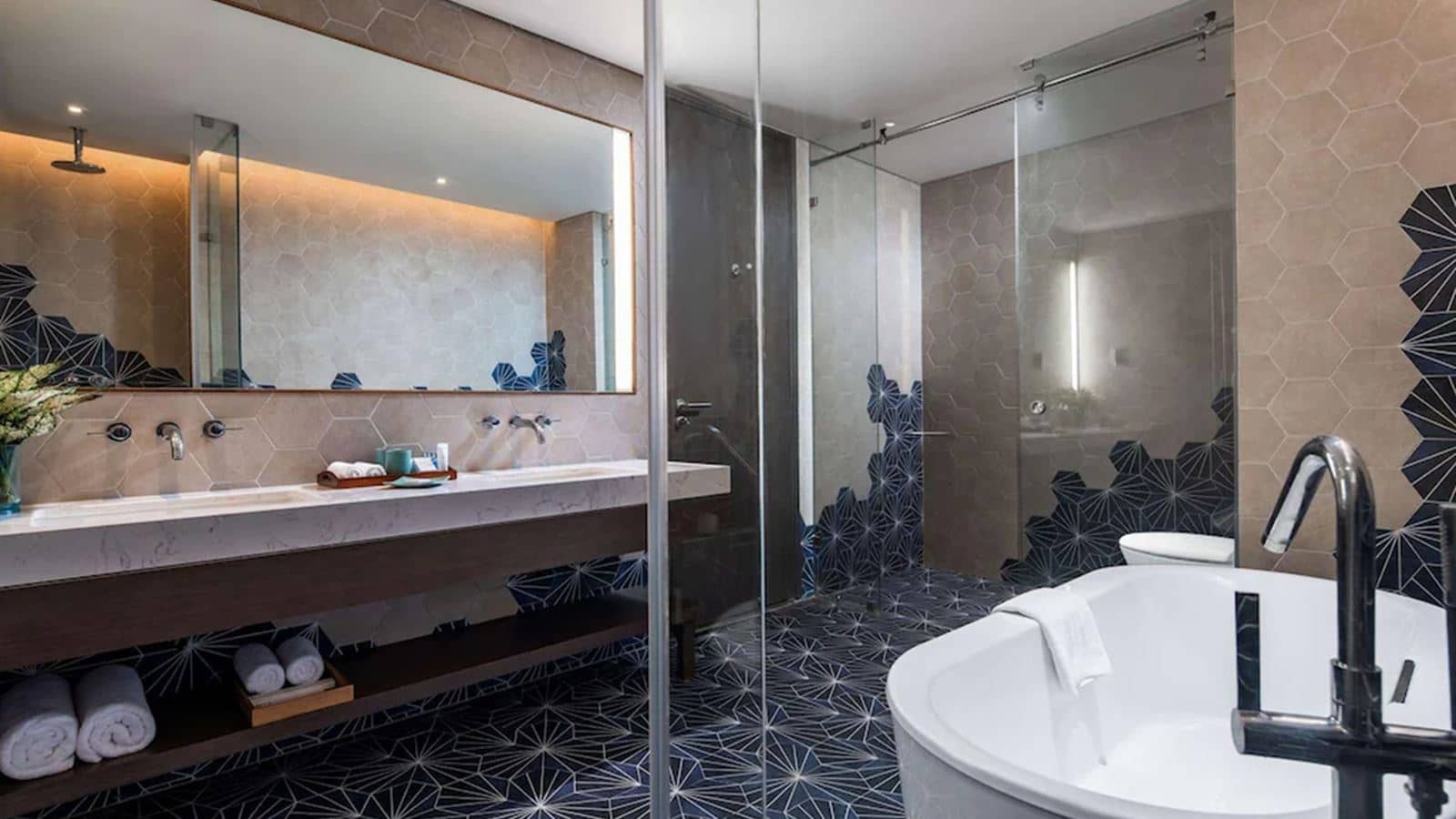 rooms-executive-suite