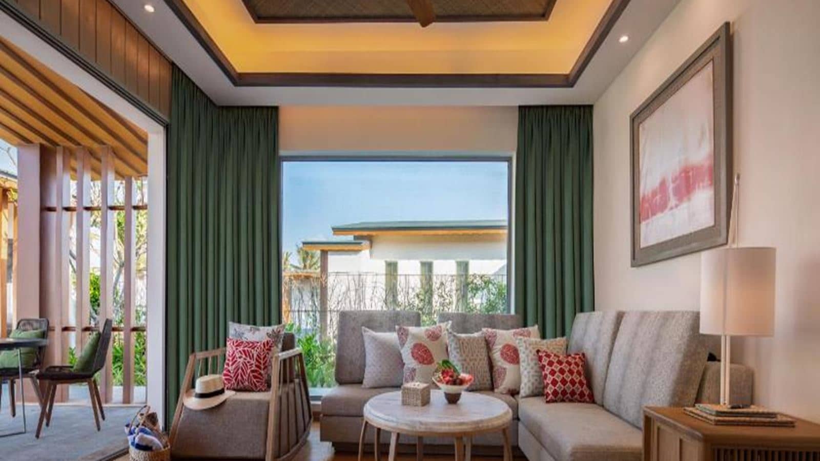 rooms-one-bedroom-pool-villa-ocean-view-child-without-extra-bed