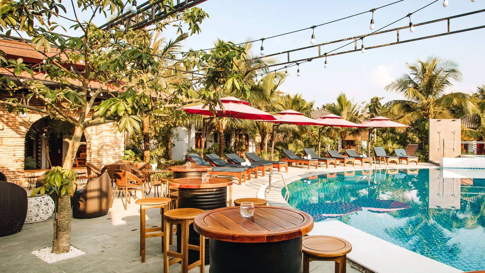 bars-outdoor-wine-bar