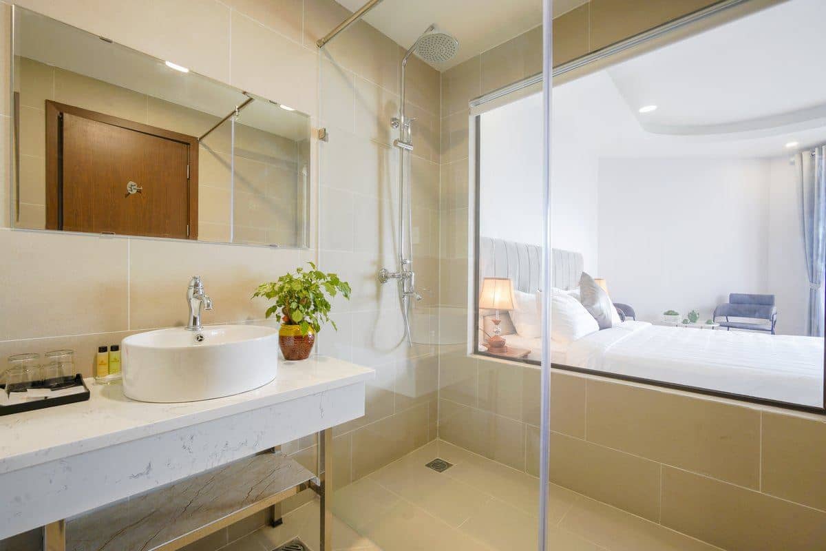 rooms-superior-double-or-twin