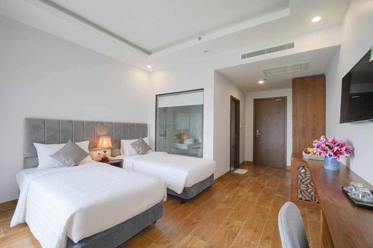 rooms-deluxe-double-or-twin