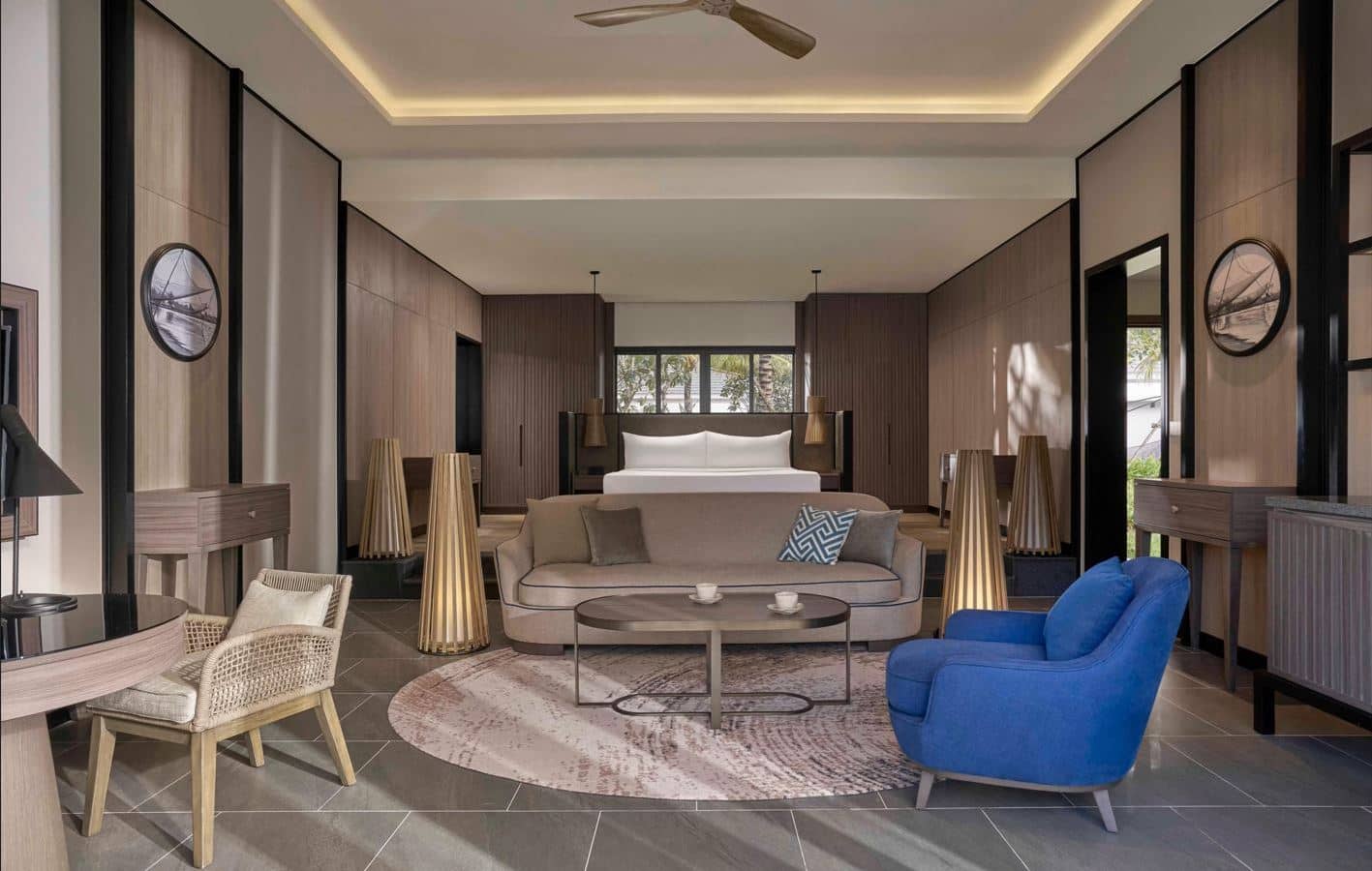 rooms-1-bedroom-suite-oceanfront-view