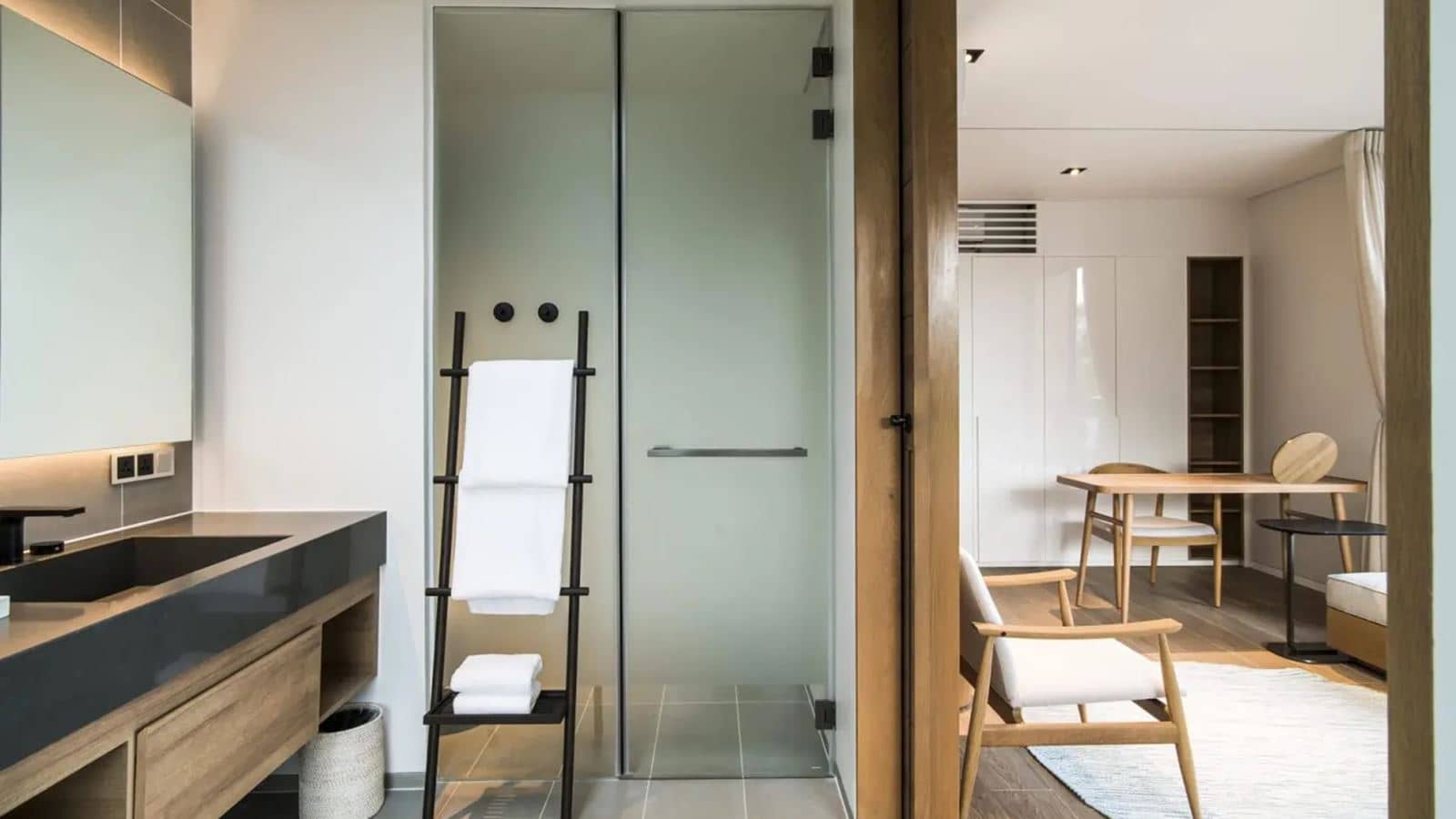 rooms-3bedroom-pool-villa-no-extra-bed