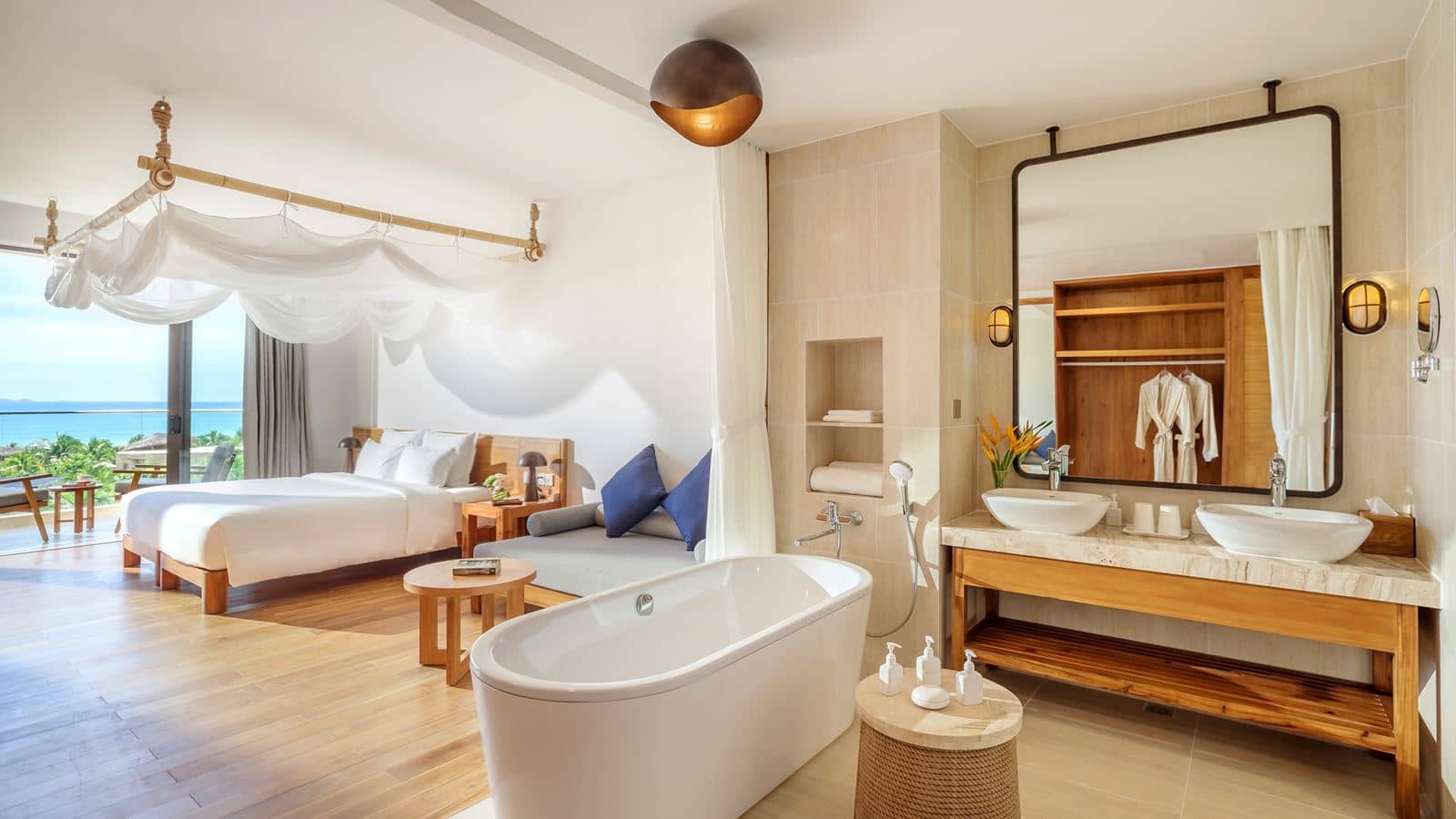 rooms-deluxe-sea-view-child-without-extra-bed