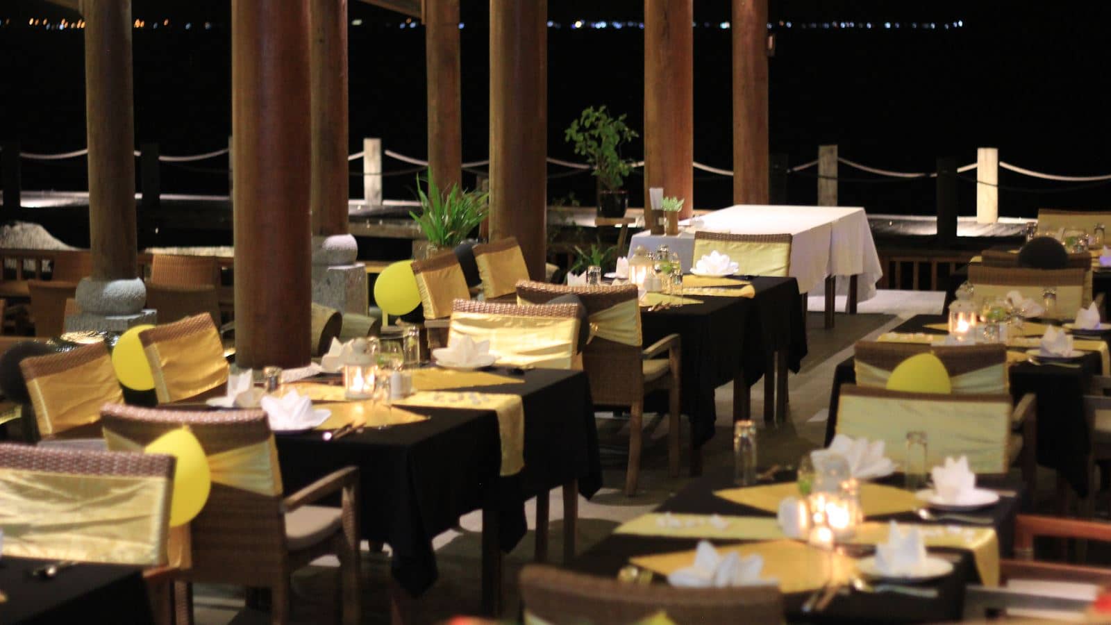 restaurants-pillar