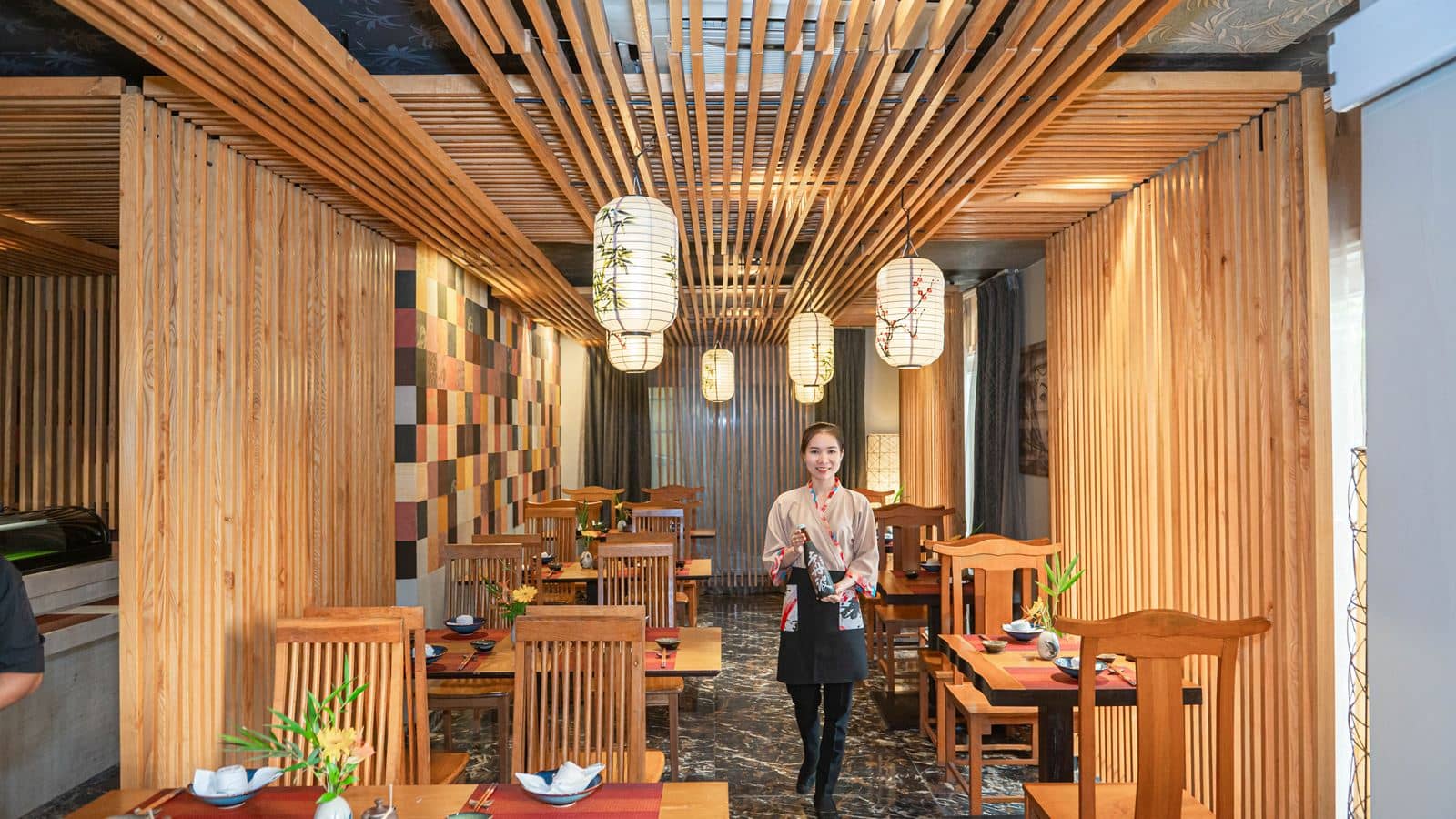 restaurants-wakaku