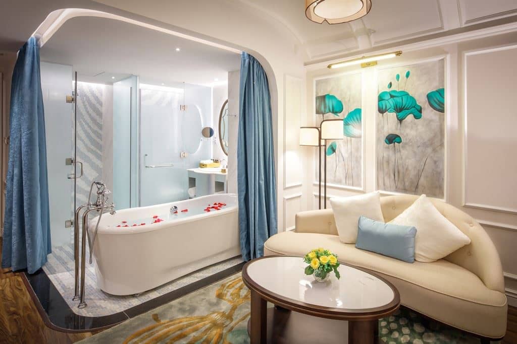 rooms-royal-deluxe