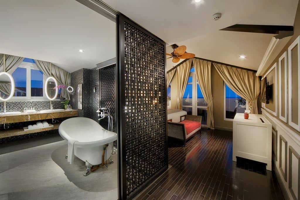 rooms-2-bedroom-suite