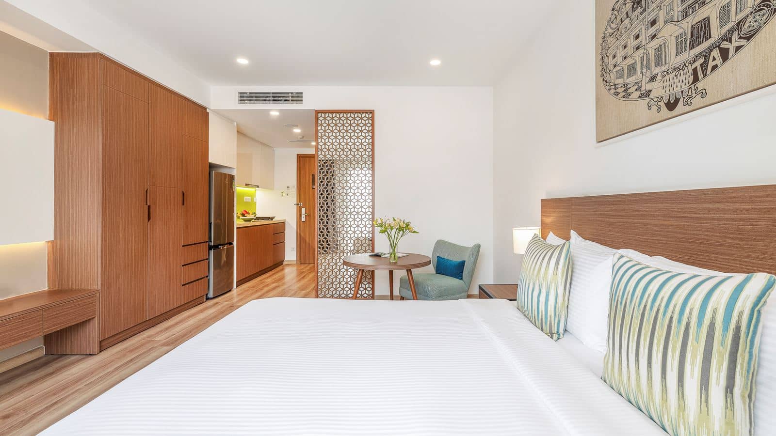 rooms-studio-room