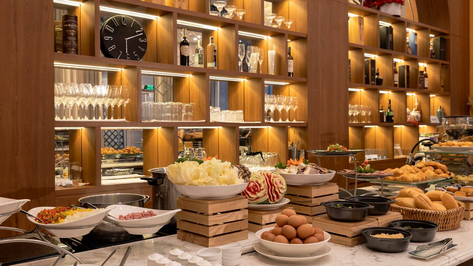 restaurants-continental-breakfast