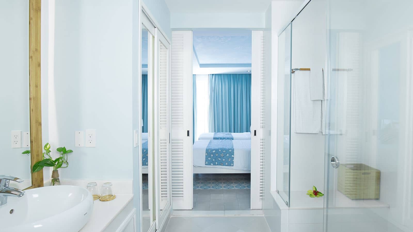 rooms-azul-garden-view